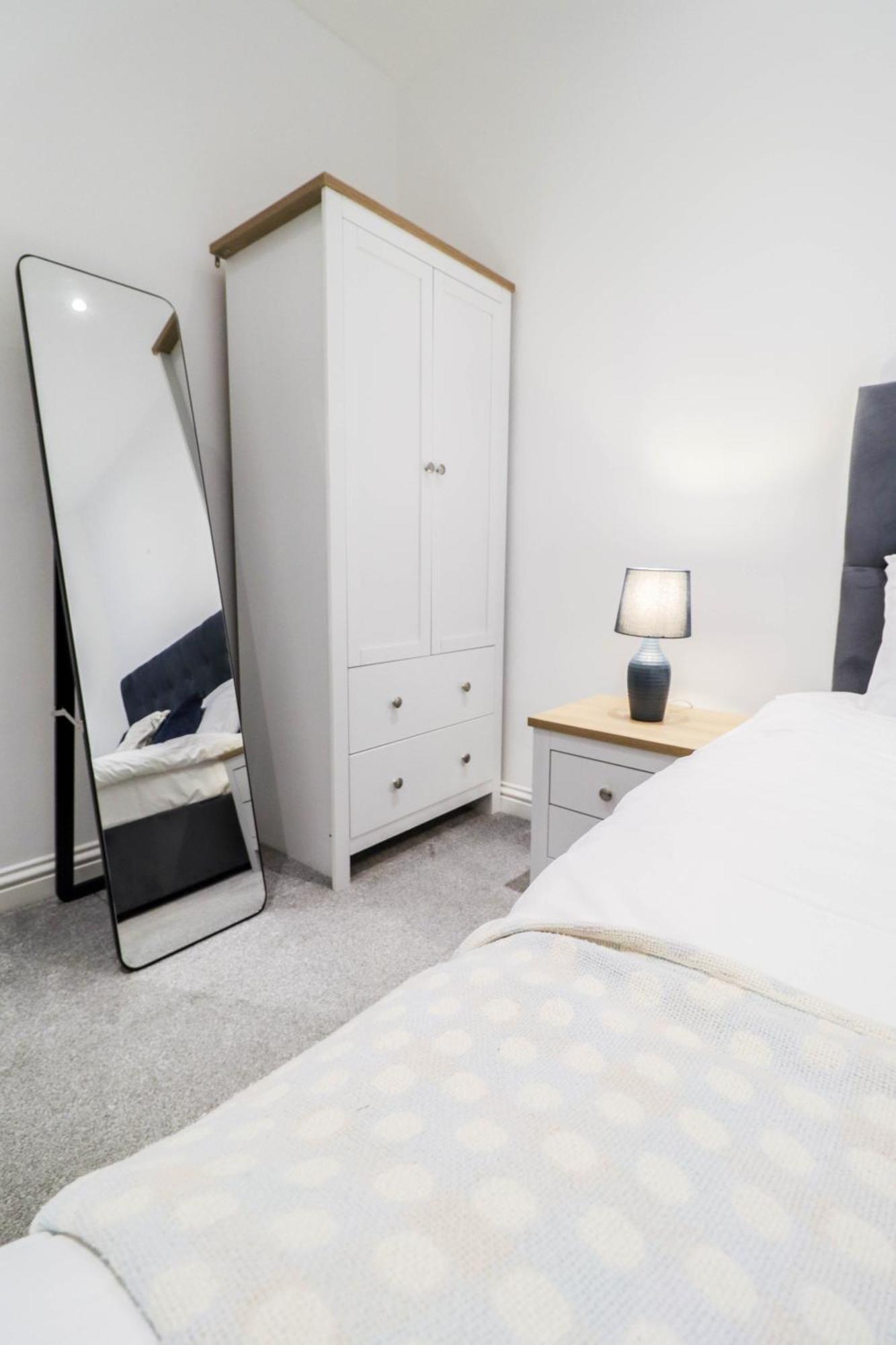 Stylish 1 Bedroom Apartment In Central Лондон Екстериор снимка